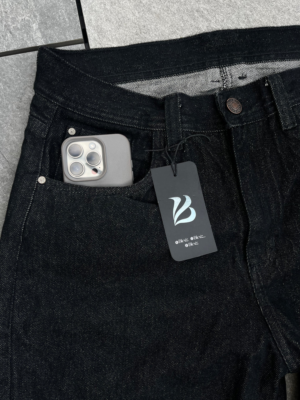 Pantalón Baggy tipo Denim